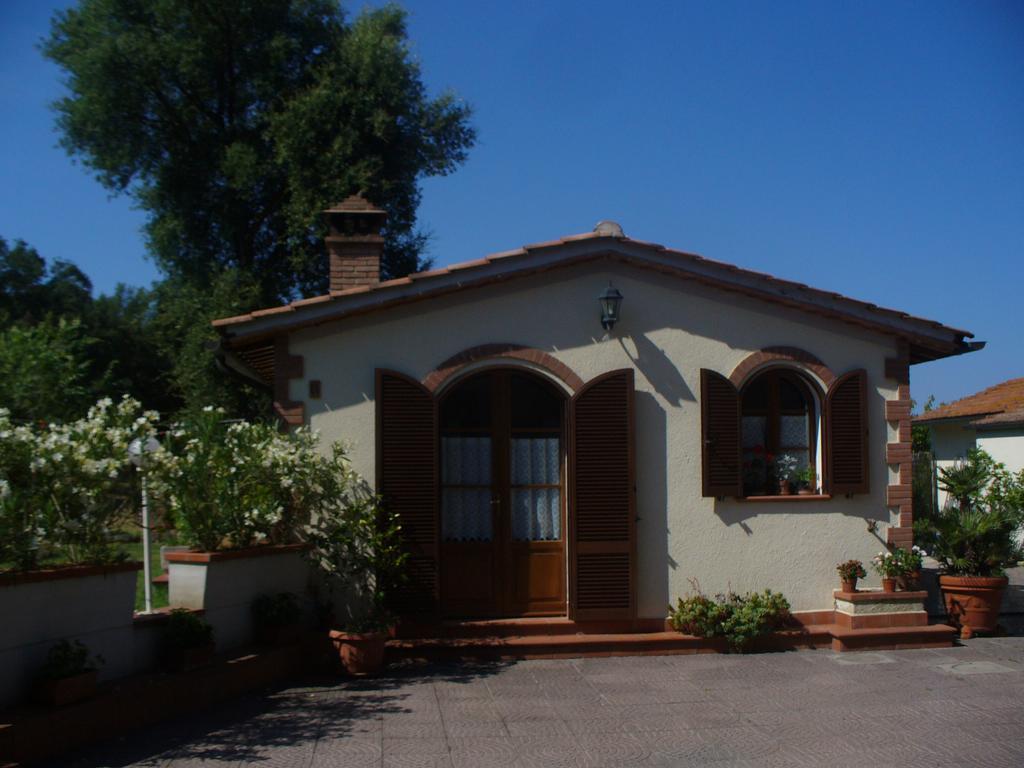 Villetta In Maremma La Pescaia Exterior photo
